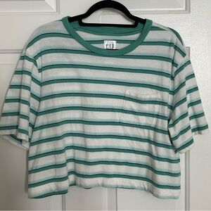 GAP green and white tomboy cropped tee